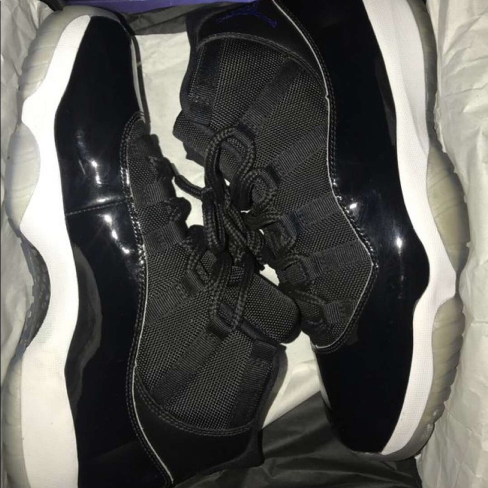 Jordan 11 Retro Space Jam 2016